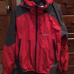 Men’s Columbia waterproof jacket